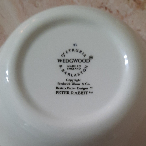 Wedgwood Mrs. Rabbit Bowl - Picture 3 of 5